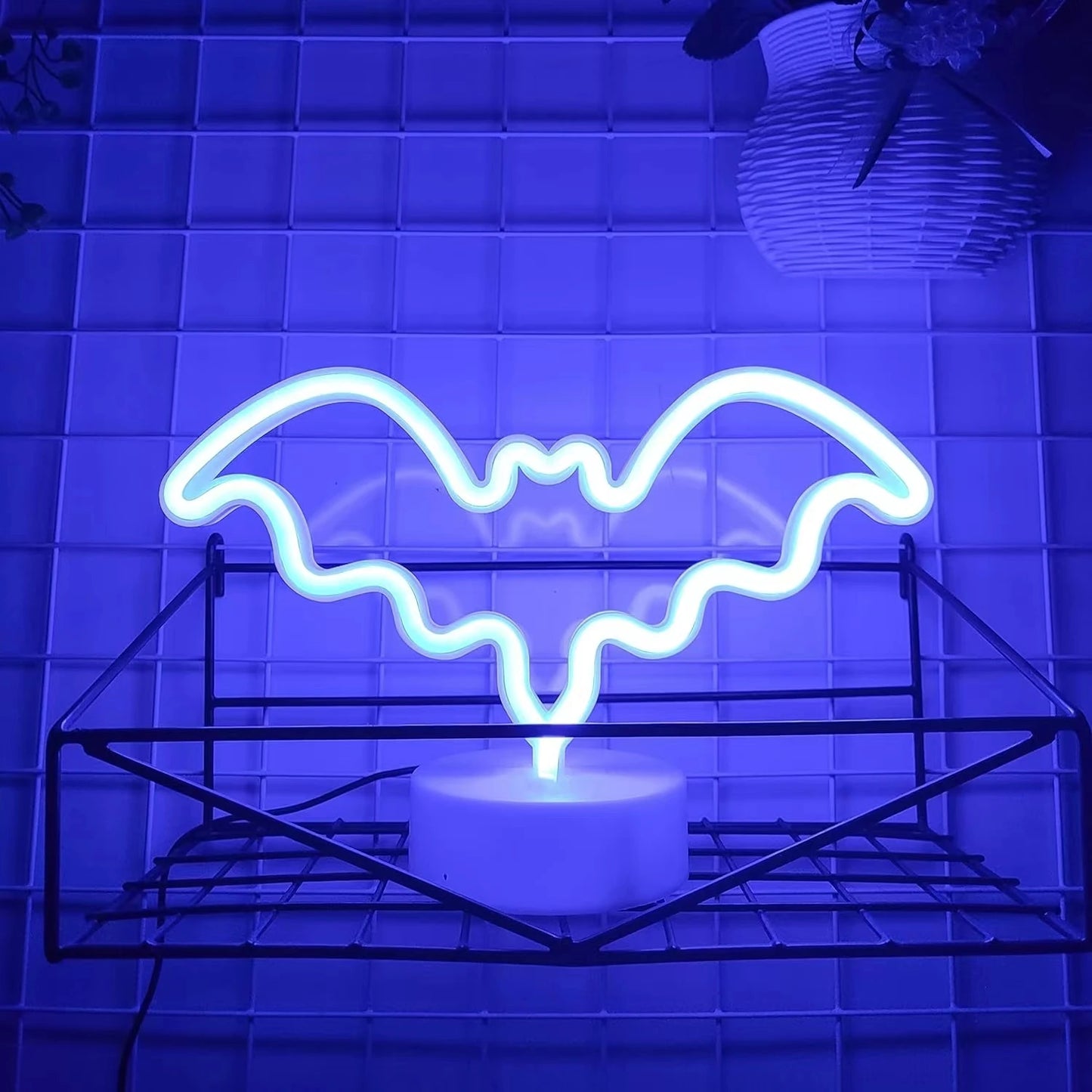 Halloween Néon LED – Déco Murale & Lumière d’Ambiance, USB ou Piles